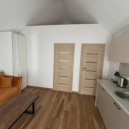 Vieno Kambario Apartamentai Monciskese - 600 M Iki Juros Appartement *