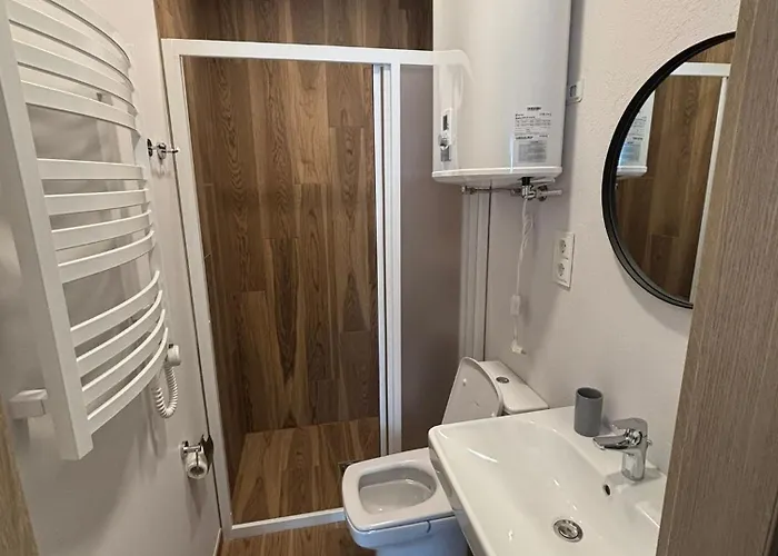 Vieno Kambario Apartamentai Monciskese - 600 M Iki Juros *